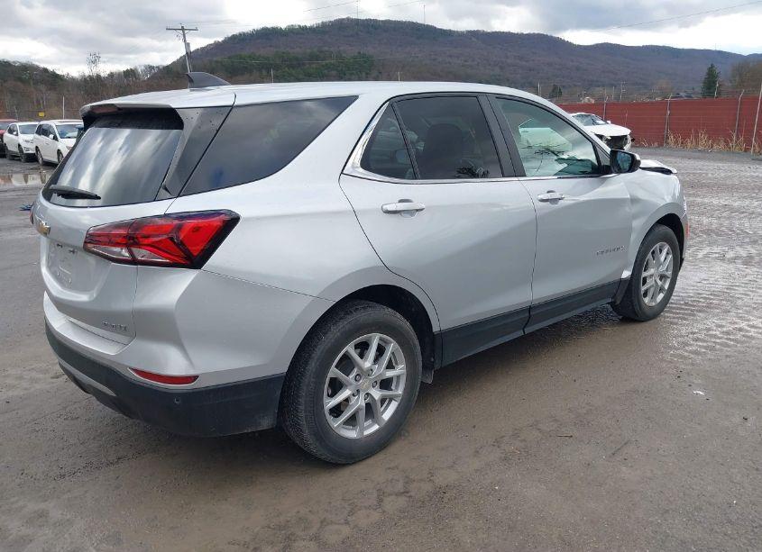 Photo 4 of 2022 Chevrolet Equinox AWD 2FL (VIN 3GNAXTEV4NL160891)