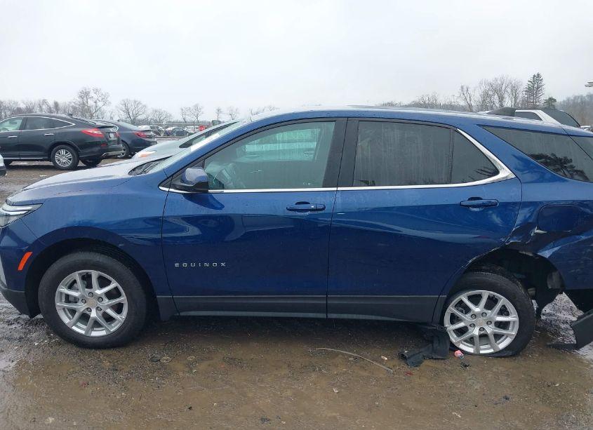 Photo 14 of 2022 Chevrolet Equinox AWD 2FL (VIN 3GNAXTEV5NL134140)