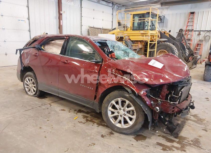 2019 Chevrolet Equinox LT (VIN 3GNAXTEV7KL328700) main photo