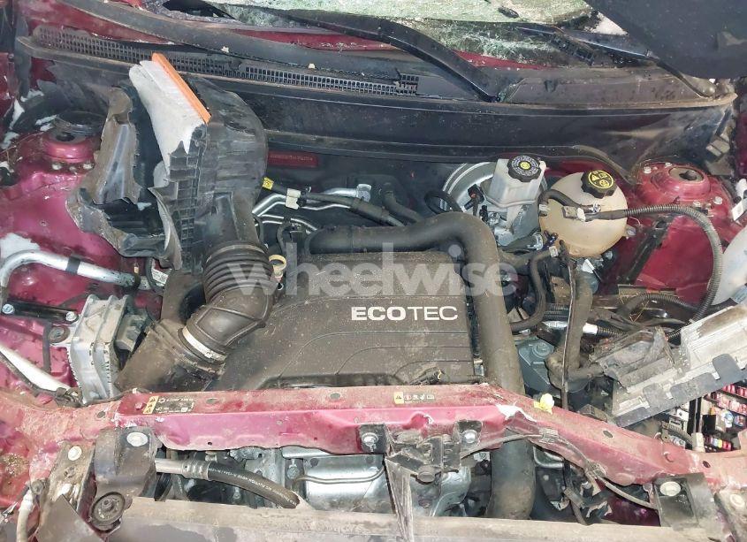 Photo 10 of 2019 Chevrolet Equinox LT (VIN 3GNAXTEV7KL328700)