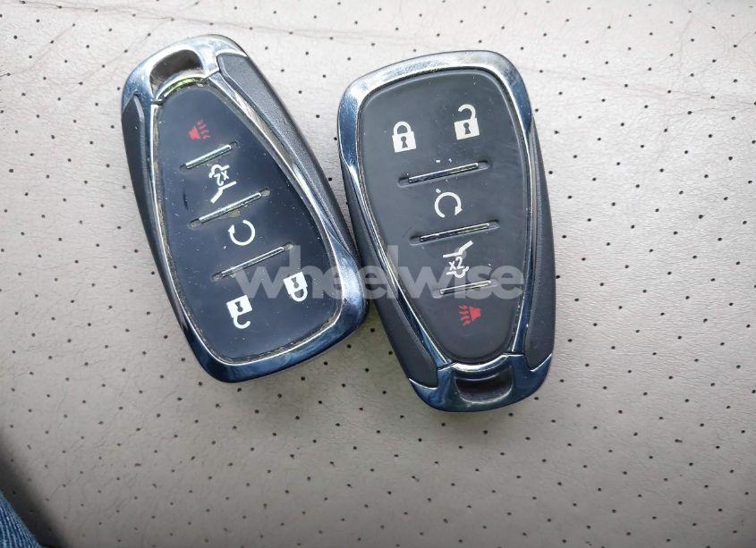 Photo 11 of 2019 Chevrolet Equinox LT (VIN 3GNAXTEV7KL328700)