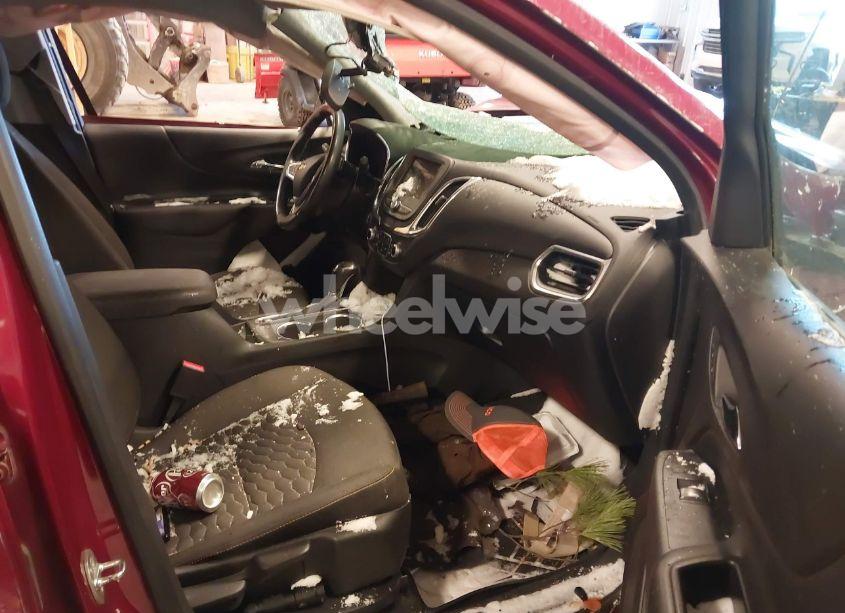 Photo 5 of 2019 Chevrolet Equinox LT (VIN 3GNAXTEV7KL328700)