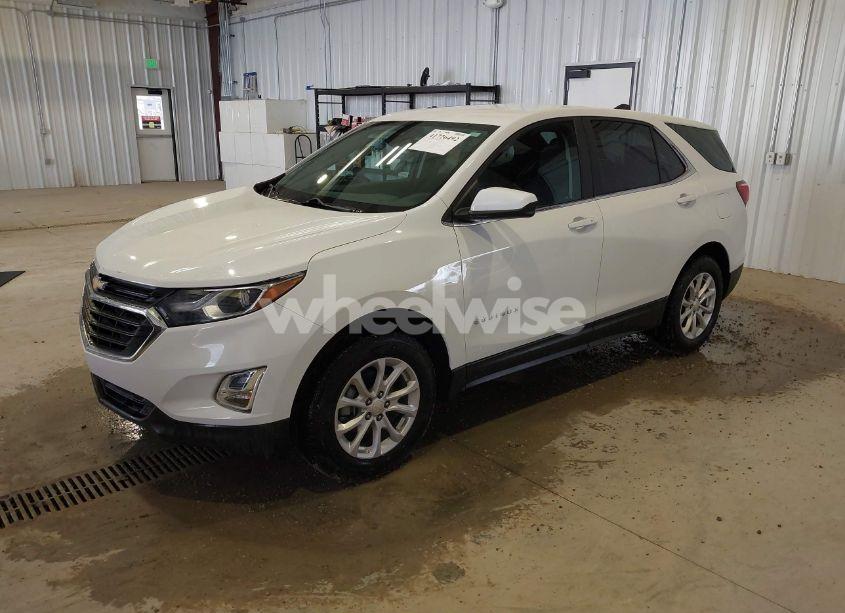 Photo 2 of 2021 Chevrolet Equinox AWD 2FL (VIN 3GNAXTEV7MS119398)