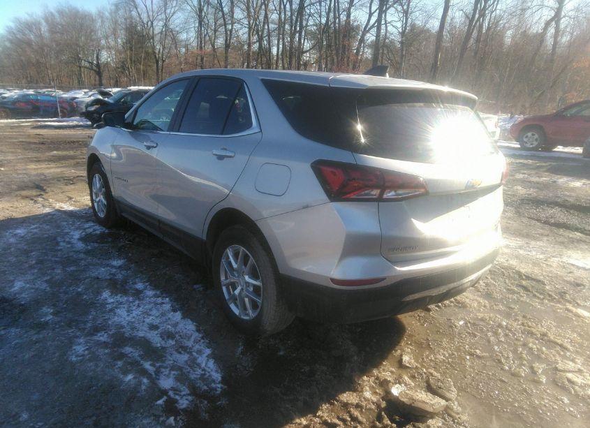 Photo 3 of 2022 Chevrolet Equinox AWD 2FL (VIN 3GNAXTEV7NL135161)