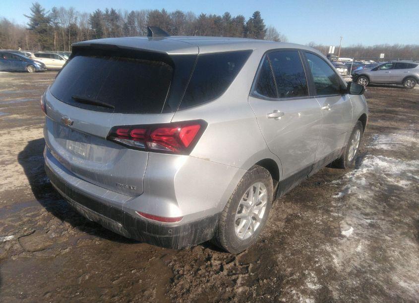 Photo 4 of 2022 Chevrolet Equinox AWD 2FL (VIN 3GNAXTEV7NL135161)
