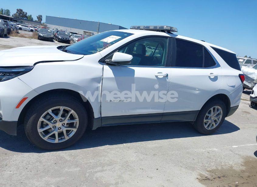 Photo 14 of 2022 Chevrolet Equinox AWD 2FL (VIN 3GNAXTEV7NL244445)