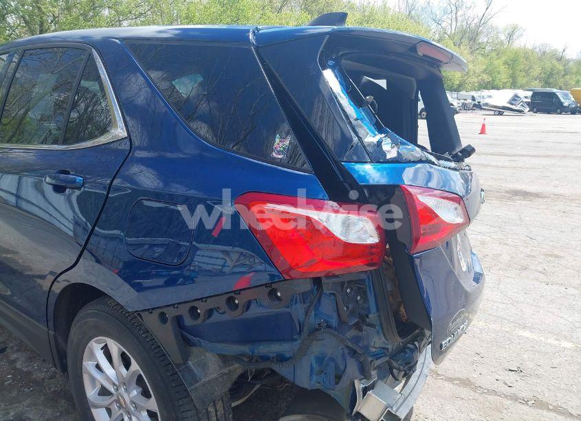 Photo 18 of 2020 Chevrolet Equinox AWD 2FL (VIN 3GNAXTEV8LL105289)