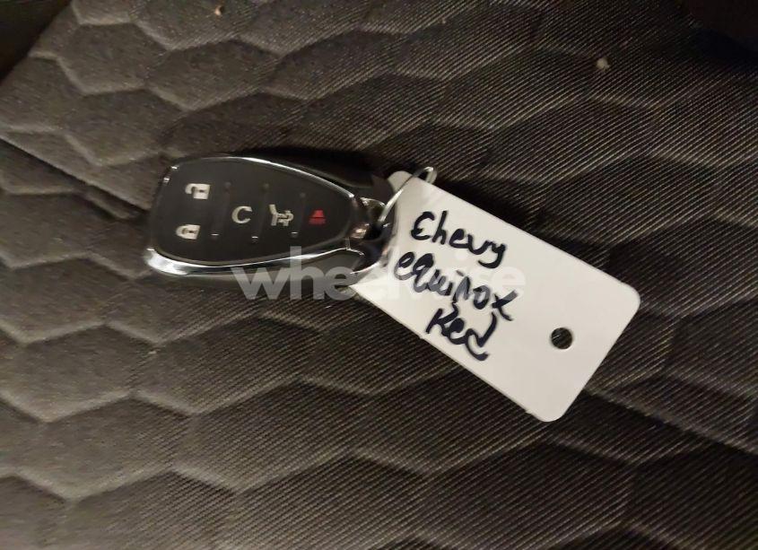 Photo 11 of 2019 Chevrolet Equinox LT (VIN 3GNAXTEV9KL276521)