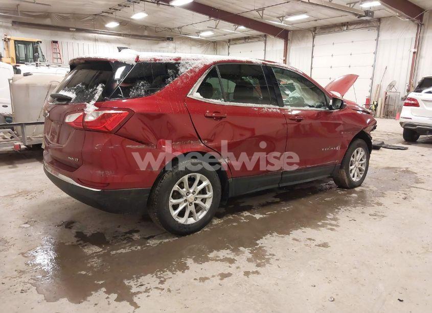 Photo 4 of 2019 Chevrolet Equinox LT (VIN 3GNAXTEV9KS627692)