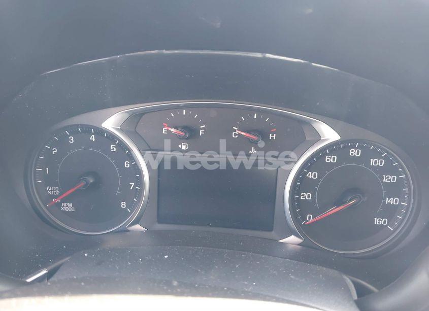 Photo 7 of 2019 Chevrolet Equinox LT (VIN 3GNAXTEV9KS627692)