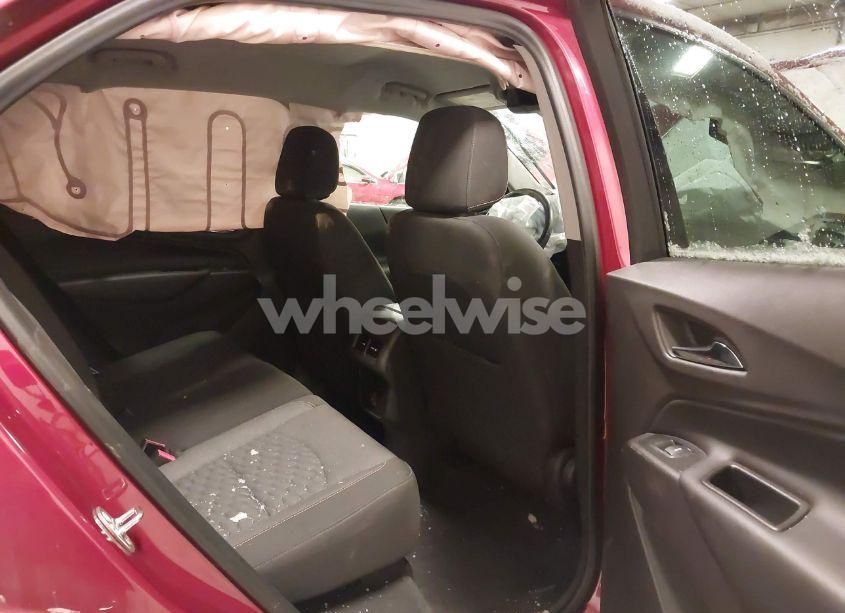 Photo 8 of 2019 Chevrolet Equinox LT (VIN 3GNAXTEV9KS627692)