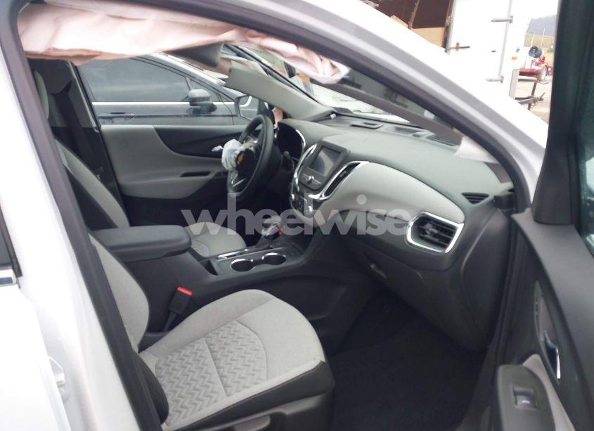 Photo 5 of 2022 Chevrolet Equinox AWD 2FL (VIN 3GNAXTEVXNL141441)