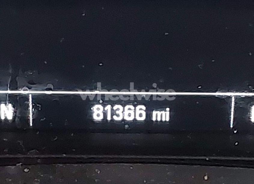 Photo 16 of 2018 Chevrolet Equinox LT (VIN 3GNAXTEX0JS618220)