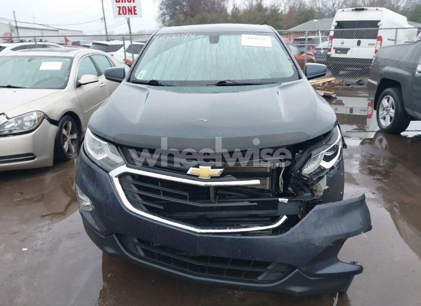 Photo 12 of 2018 Chevrolet Equinox LT (VIN 3GNAXTEX4JS517763)