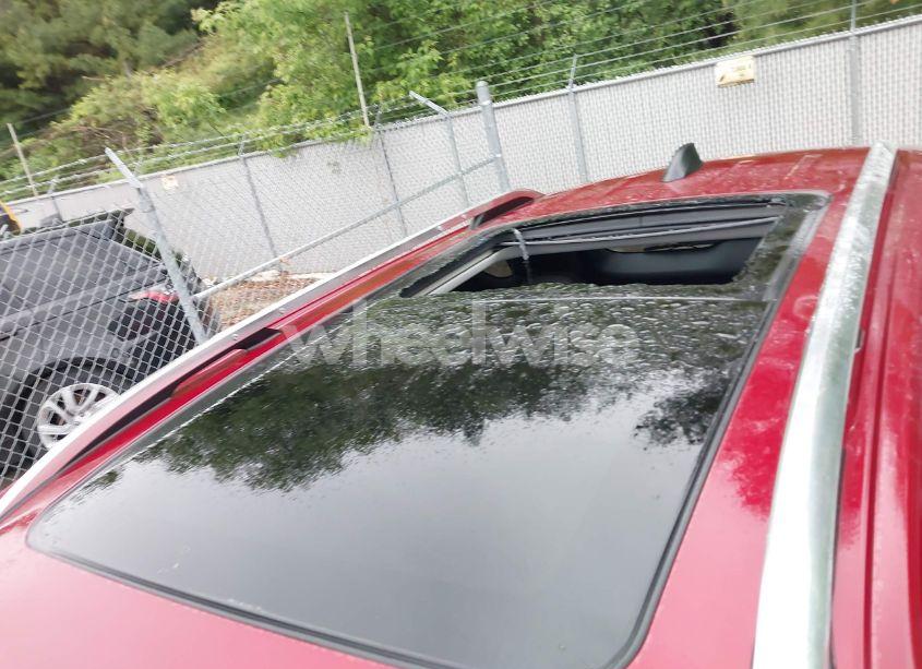 Photo 6 of 2018 Chevrolet Equinox LT (VIN 3GNAXTEX6JS544138)