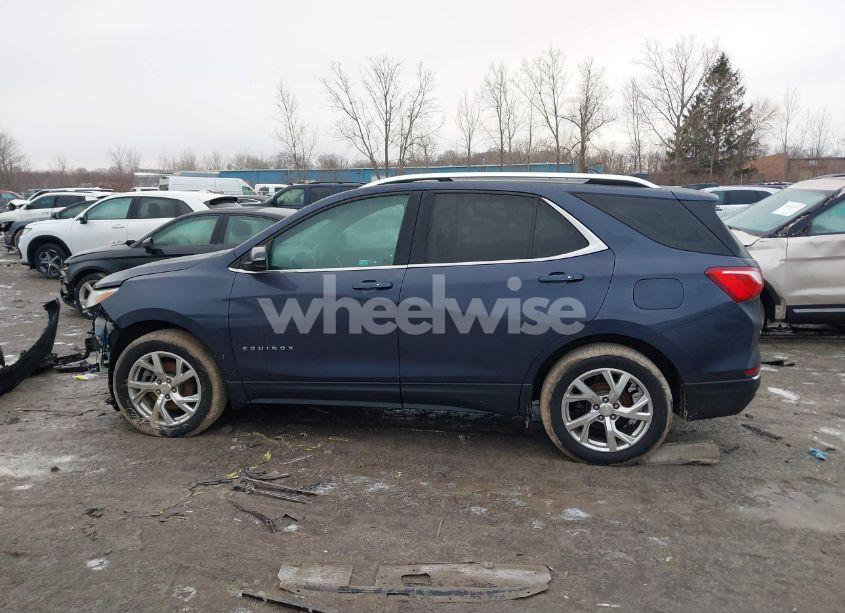 Photo 15 of 2018 Chevrolet Equinox LT (VIN 3GNAXTEX7JS606582)