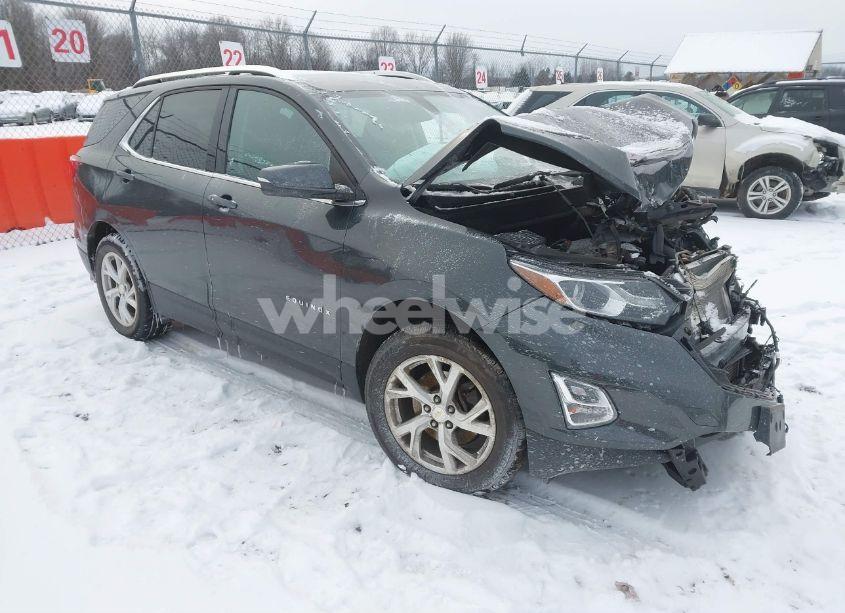2018 Chevrolet Equinox LT (VIN 3GNAXTEX9JL382113) main photo