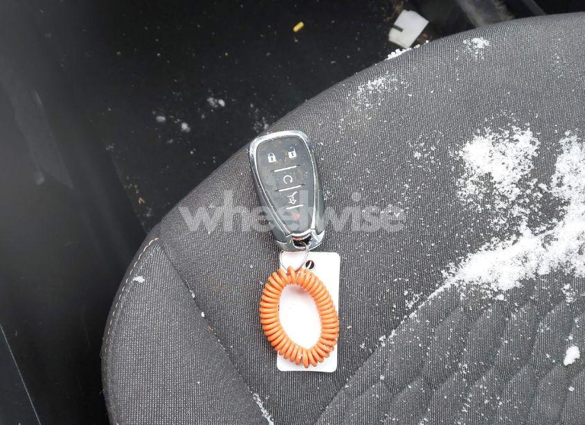 Photo 11 of 2018 Chevrolet Equinox LT (VIN 3GNAXTEX9JL382113)