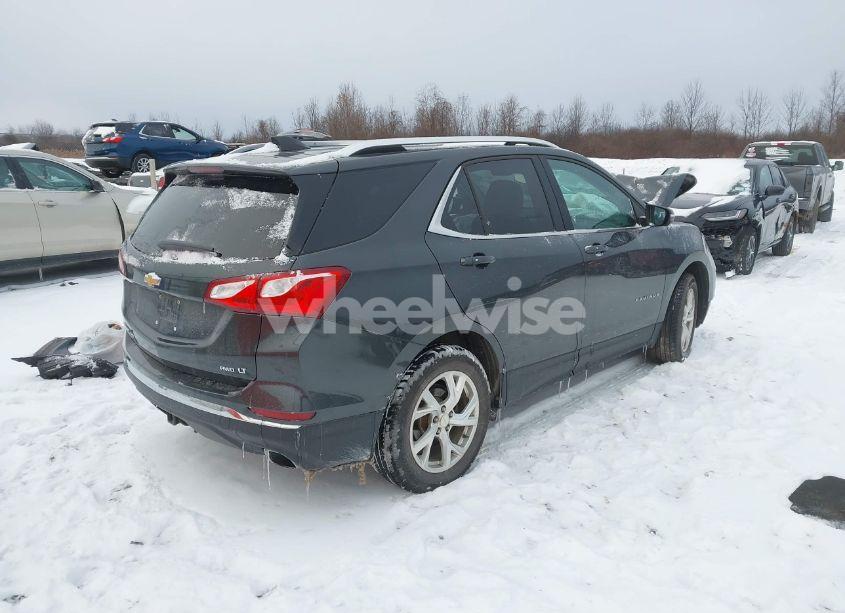 Photo 4 of 2018 Chevrolet Equinox LT (VIN 3GNAXTEX9JL382113)