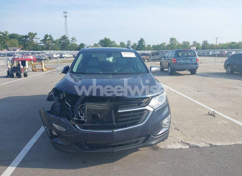 Photo 13 of 2018 Chevrolet Equinox LT (VIN 3GNAXTEX9JS602629)