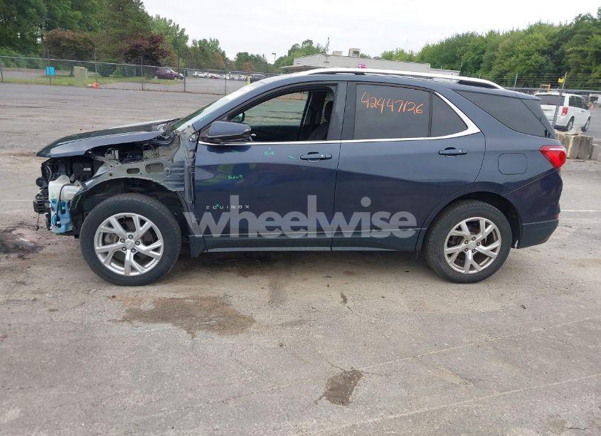 Photo 14 of 2018 Chevrolet Equinox LT (VIN 3GNAXTEXXJL294154)