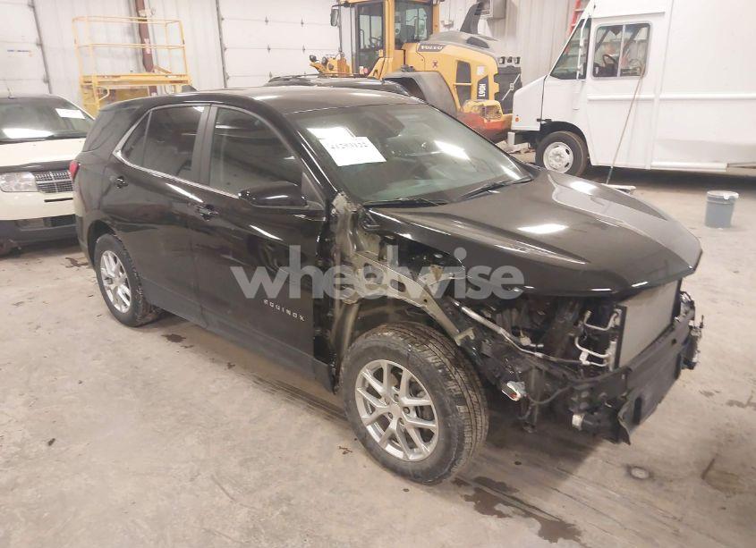 2024 Chevrolet Equinox AWD LT (VIN 3GNAXUEG0RL105769) main photo
