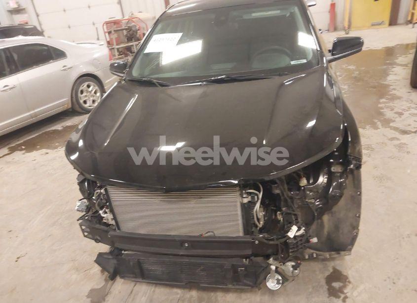 Photo 12 of 2024 Chevrolet Equinox AWD LT (VIN 3GNAXUEG0RL105769)