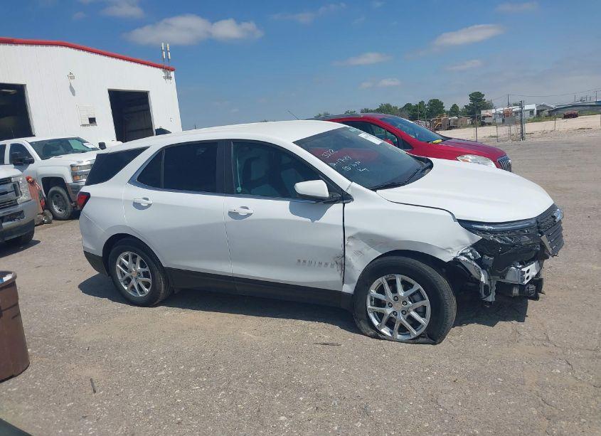 Photo 13 of 2024 Chevrolet Equinox AWD LT (VIN 3GNAXUEG0RL153322)