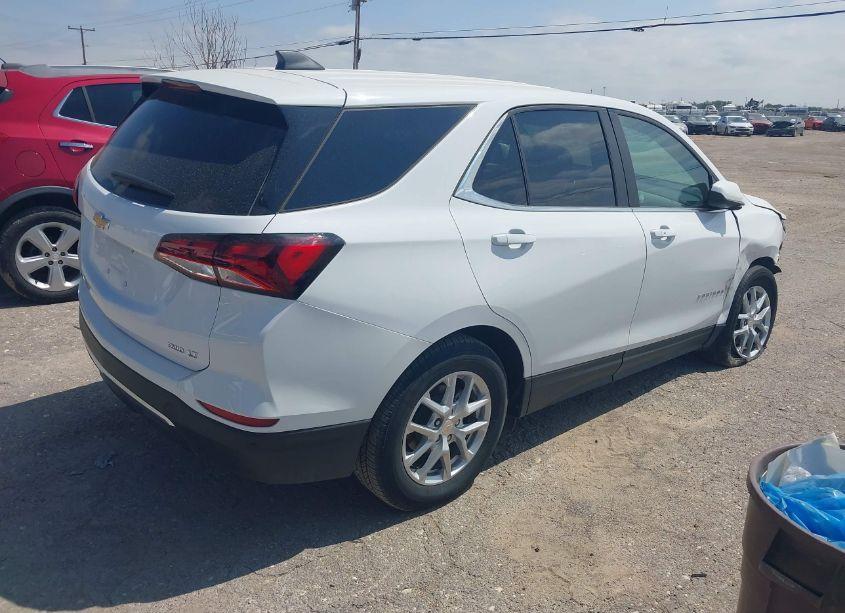 Photo 4 of 2024 Chevrolet Equinox AWD LT (VIN 3GNAXUEG0RL153322)