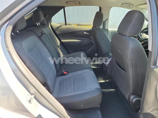 Photo 6 of 2024 CHEVROLET EQUINOX LT (VIN 3GNAXUEG0RL341712)