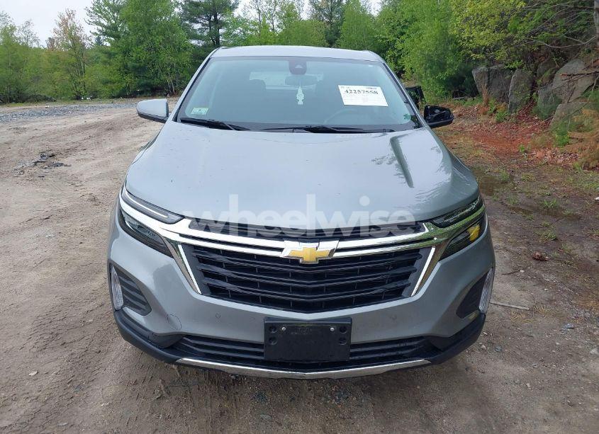 Photo 12 of 2024 Chevrolet Equinox AWD LT (VIN 3GNAXUEG0RS105972)