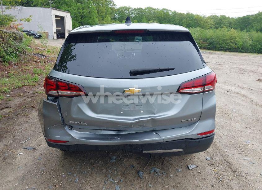 Photo 16 of 2024 Chevrolet Equinox AWD LT (VIN 3GNAXUEG0RS105972)