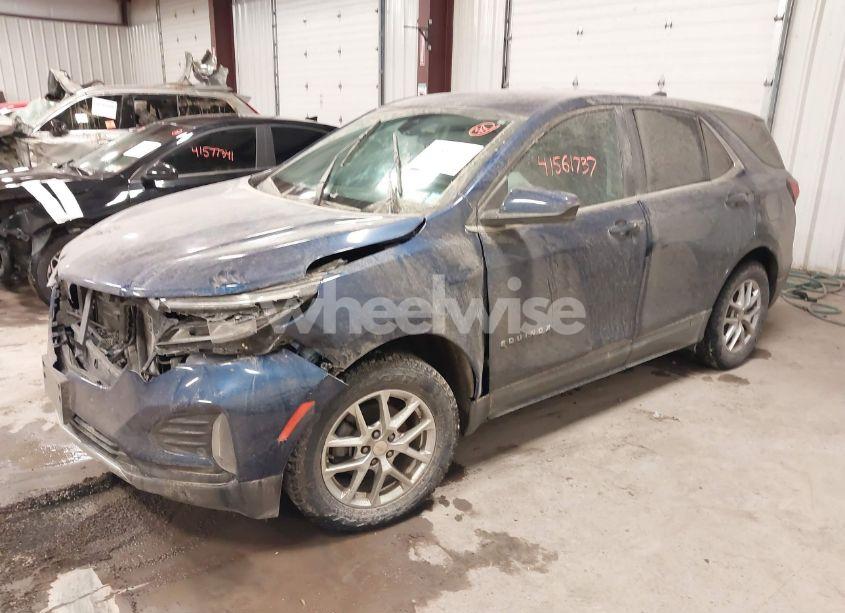 Photo 2 of 2023 Chevrolet Equinox AWD LT (VIN 3GNAXUEG1PS153137)