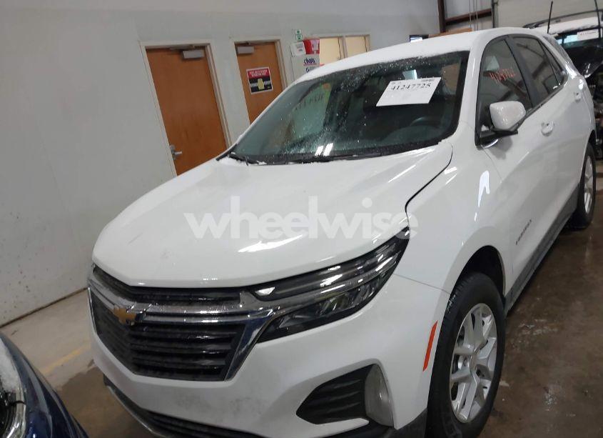 Photo 13 of 2023 Chevrolet Equinox AWD LT (VIN 3GNAXUEG1PS211473)