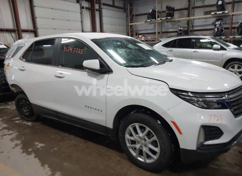 Photo 14 of 2023 Chevrolet Equinox AWD LT (VIN 3GNAXUEG1PS211473)