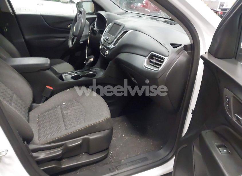 Photo 5 of 2023 Chevrolet Equinox AWD LT (VIN 3GNAXUEG1PS211473)