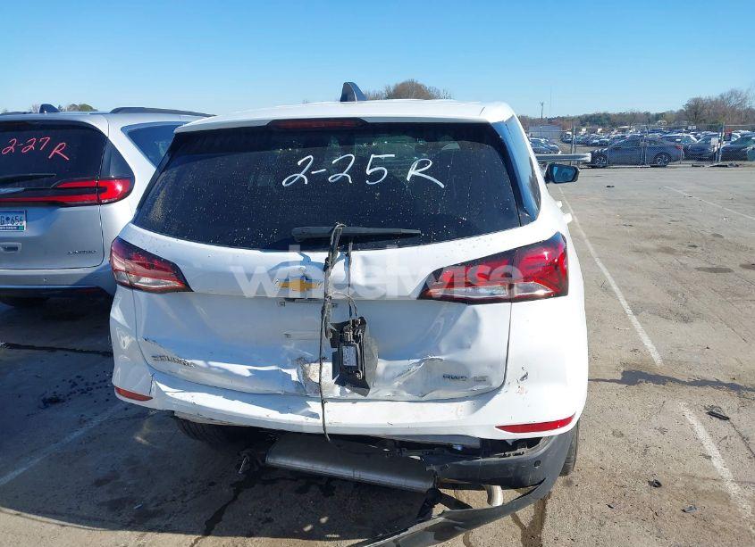 Photo 16 of 2024 Chevrolet Equinox AWD LT (VIN 3GNAXUEG1RL213754)