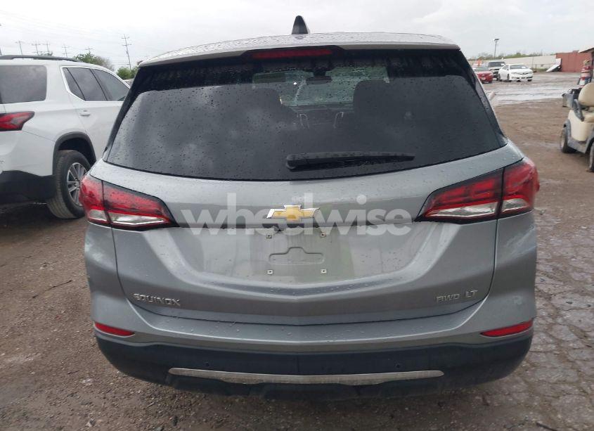 Photo 16 of 2024 Chevrolet Equinox AWD LT (VIN 3GNAXUEG1RL240338)