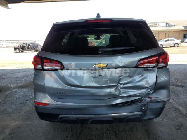 Photo 5 of 2024 CHEVROLET EQUINOX LT (VIN 3GNAXUEG1RL277390)