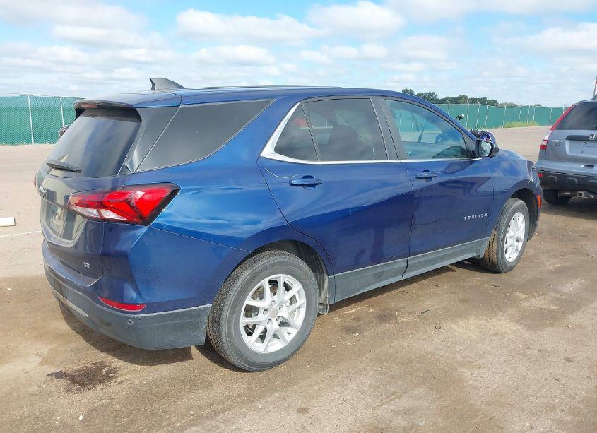 Photo 4 of 2023 Chevrolet Equinox AWD LT (VIN 3GNAXUEG2PS117036)
