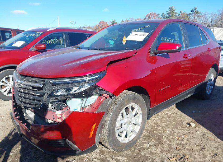 Photo 2 of 2024 Chevrolet Equinox AWD LT (VIN 3GNAXUEG2RS104838)