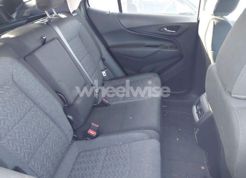 Photo 8 of 2024 Chevrolet Equinox AWD LT (VIN 3GNAXUEG2RS132154)