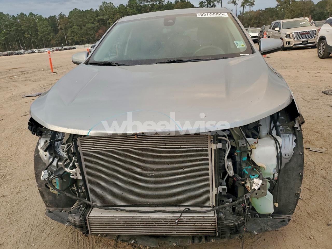 Photo 5 of 2024 CHEVROLET EQUINOX LT (VIN 3GNAXUEG2RS249460)