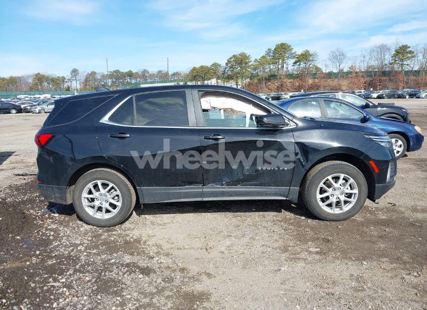 Photo 13 of 2023 Chevrolet Equinox AWD LT (VIN 3GNAXUEG3PL272057)