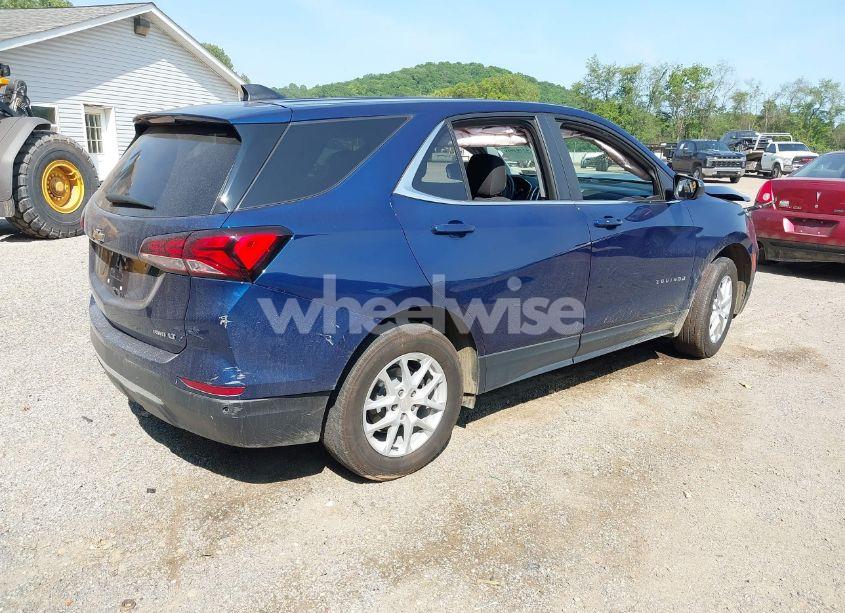 Photo 4 of 2023 Chevrolet Equinox AWD LT (VIN 3GNAXUEG3PS152703)