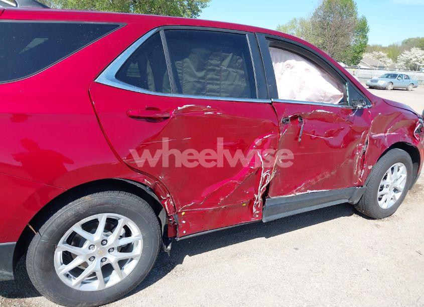 Photo 17 of 2024 Chevrolet Equinox AWD LT (VIN 3GNAXUEG3RL312785)