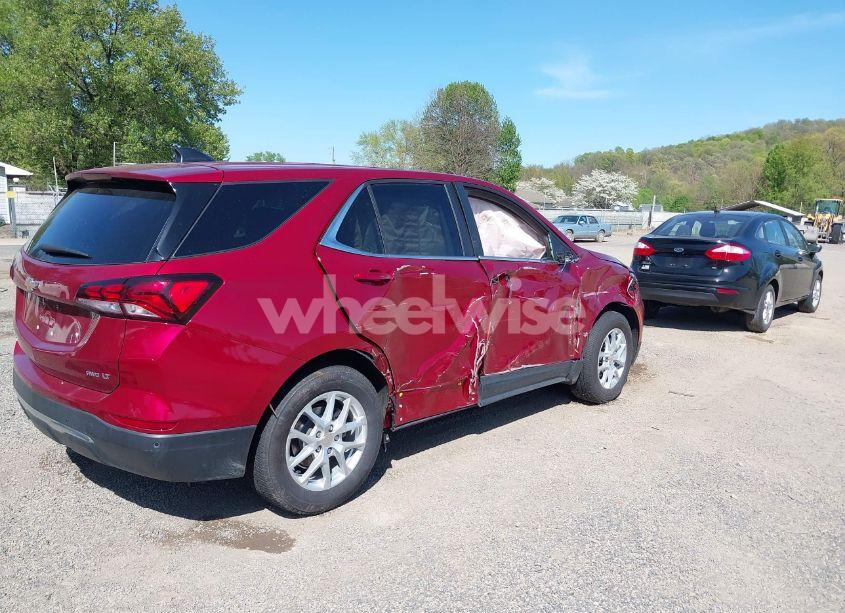 Photo 4 of 2024 Chevrolet Equinox AWD LT (VIN 3GNAXUEG3RL312785)