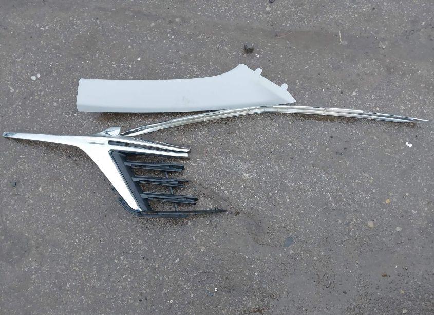 Photo 12 of 2024 Chevrolet Equinox AWD LT (VIN 3GNAXUEG3RS208593)