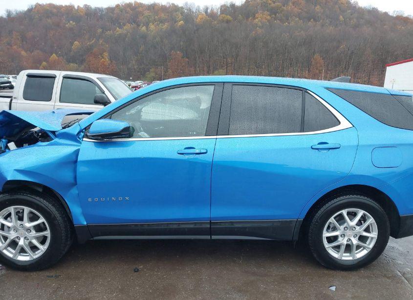 Photo 15 of 2024 Chevrolet Equinox AWD LT (VIN 3GNAXUEG3RS208593)