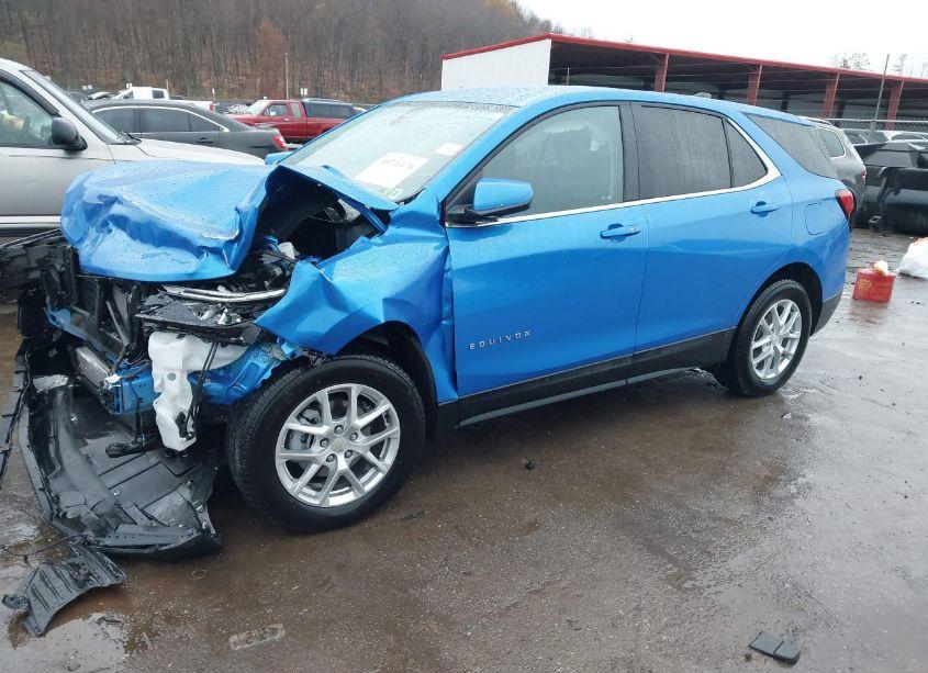 Photo 2 of 2024 Chevrolet Equinox AWD LT (VIN 3GNAXUEG3RS208593)